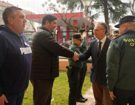 El delegado del Gobierno en Extremadura, José Luis Quintana, visita la Comandancia de la Guardia Civil de Villanueva de la Serena