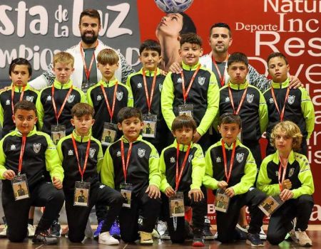 Destacada participación del CD Inicia benjamín de fútbol el torneo internacional Champions Cup