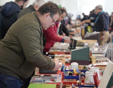 El mercado mensual de coleccionismo se celebrará el 7 de julio en el pabellón Juan Hidalgo