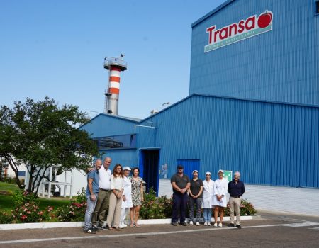 La alcaldesa Ana Belén Fernández visita la empresa Transa