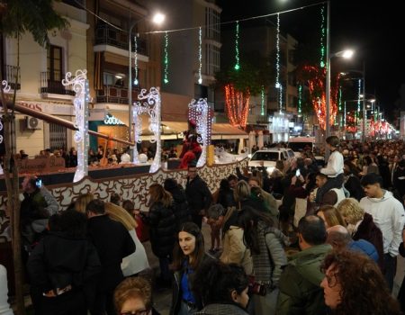 La magia envuelve la noche más especial del año, la cabalgata de SS. MM. los Reyes Magos de Oriente