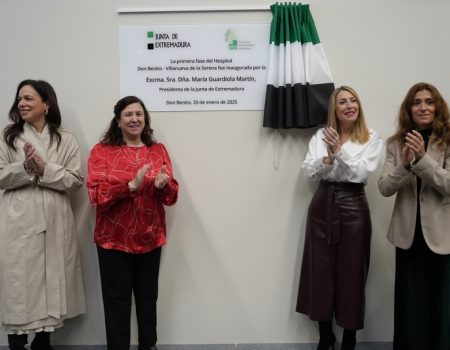 Se inaugura la primera fase del hospital comarcal Don Benito-Villanueva