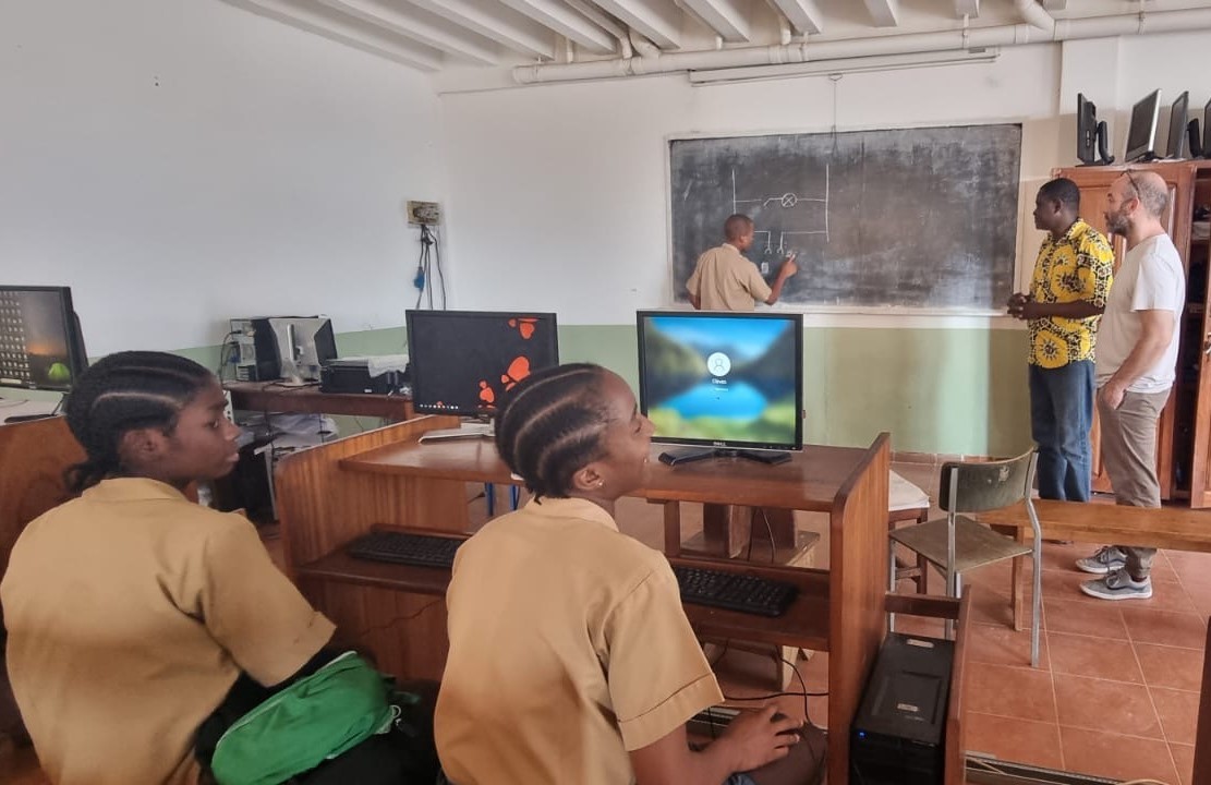 9f4ad3e5-0971-4f88-b817-b6accf713a4c