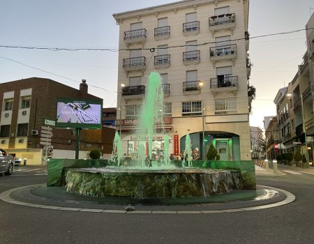 Este martes 4, se iluminan varios espacios de verde para conmemorar el Día Internacional del Cáncer