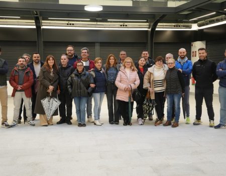 La alcaldesa Ana Belén Fernández se reúne con los actuales adjudicatarios del mercado de abastos provisional