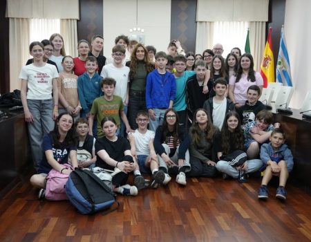 Alumnos franceses visitan el Ayuntamiento