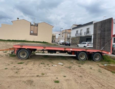 El estacionamiento de camiones, remolques y semirremolques está permitido en los polígonos Cagancha y carretera de Guadalupe