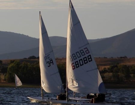 Los villanovenses Manuel de Miguel Díaz y Daniel Carrasco participarán en el Campeonato de Extremadura de Vela