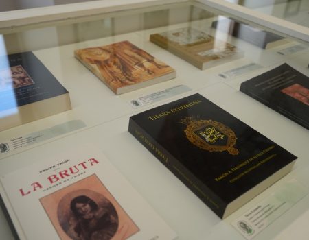 La asociación cultural Torres y Tapia muestra sus trabajos en el centro museístico Charo Acero