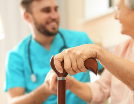 El programa Crisol impartirá un curso de Atención Sociosanitaria a Personas Dependientes en Instituciones Sociales