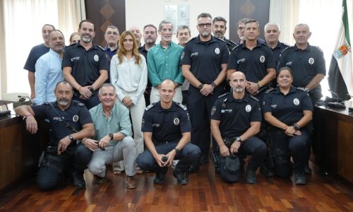 El agente de Policía Local Ángel Nieto se jubila tras 34 años de servicio