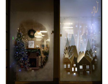 Creativa. Estudio de Artes Plásticas, ganadora del concurso de escaparates de Navidad 2025