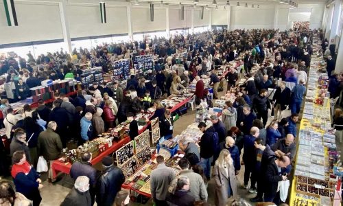 La Feria del Coleccionismo de Villanueva de la Serena cuelga el cartel de completo dos meses antes de su celebración