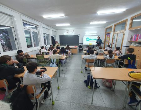 Un total de 175 escolares participan en los talleres organizados por la concejalía de Igualdad sobre el papel de la mujer en la ciencia