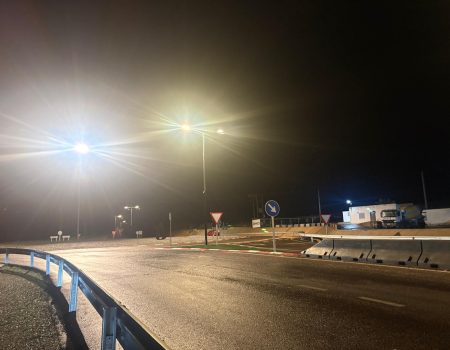 La rotonda de “El Torruco” ya está iluminada