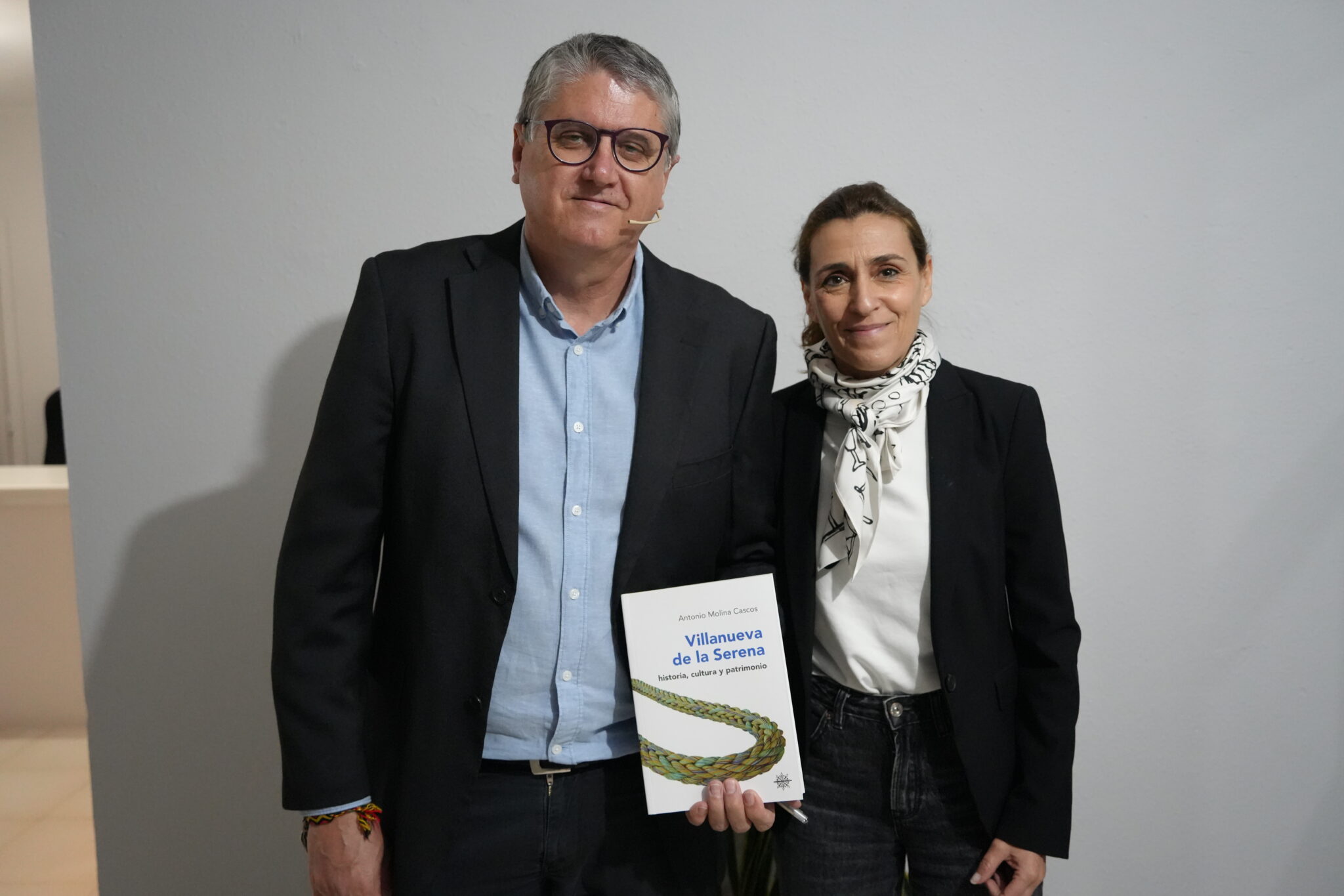 Antonio Molina presenta su libro “Villanueva de la Serena. Historia, cultura y patrimonio”