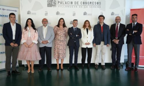 La alcaldesa Ana Belén Fernández asiste al encuentro empresarial “Origen. Talento que nace en Extremadura”