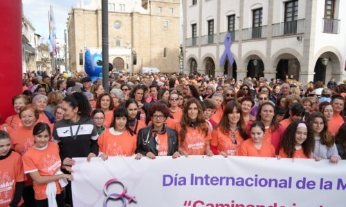 La XX Carrera por la Igualdad congrega a unas 2500 personas