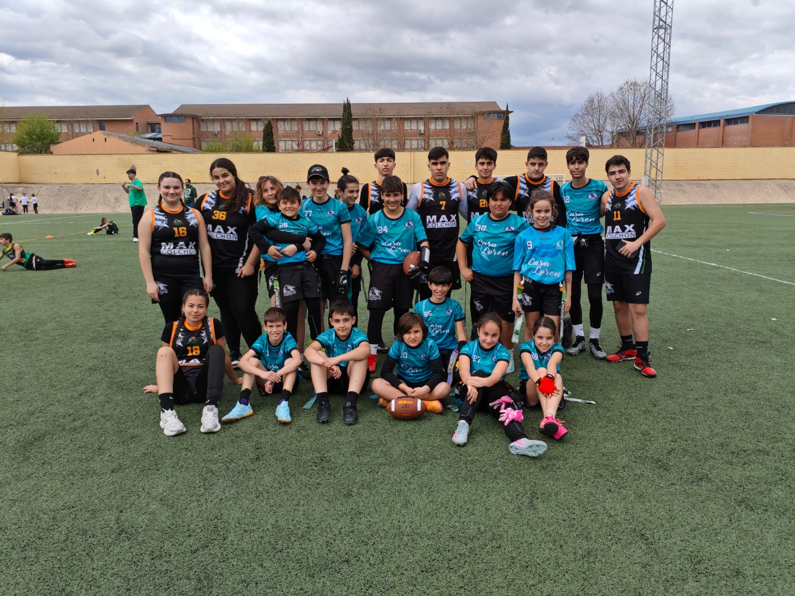 Un total de 180 deportistas de 6 a 17 años de flag football se dieron cita el fin de semana en la V Entrekids Bowl