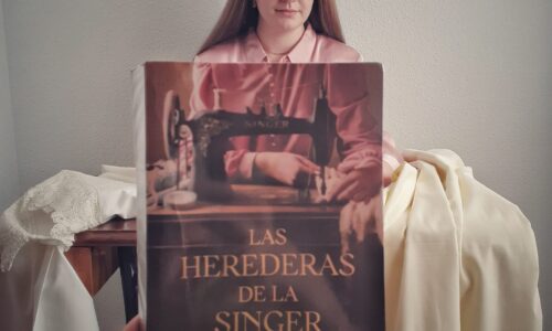 Sara Nieto Fernández gana la sexta edición del concurso “Bookface” con motivo del Día del Libro