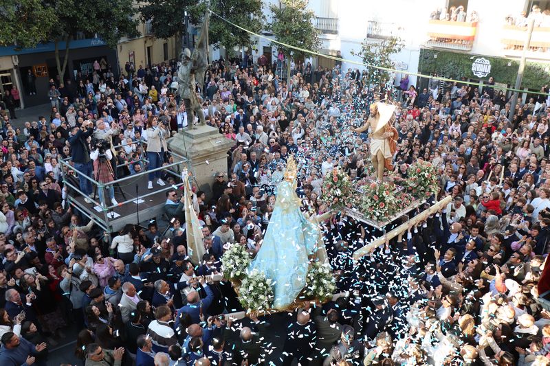 La Carrerita vuelve a emocionar a miles de personas, que viven los 30 segundos más intensos del año