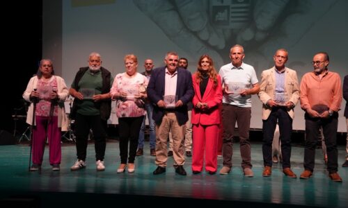 70 personas reciben el homenaje a una vida de trabajo
