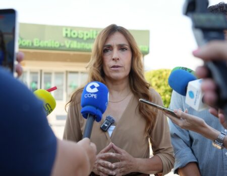 La alcaldesa solicita al Ministerio de Justicia que los niños nacidos en el hospital Don Benito-Villanueva se puedan inscribir en el Registro Civil como villanovenses
