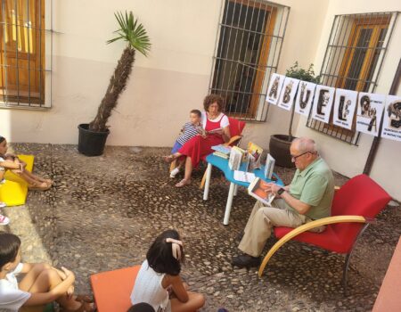 Cuentacuentos y talleres infantiles en la biblioteca Felipe Trigo