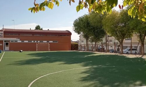 Continúan los trabajos de mantenimiento en los diferentes colegios de la ciudad