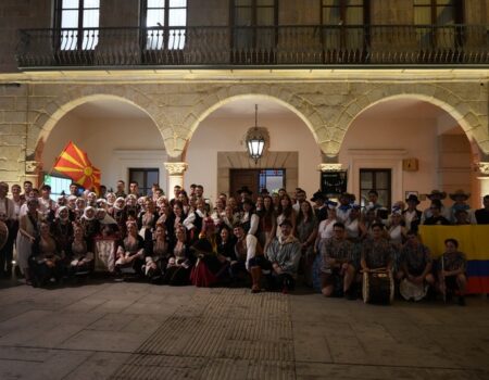 Una multitud de ciudadanos disfrutaron de la 46 edición del Festival Internacional de Folklore “Antonia Tejeda”