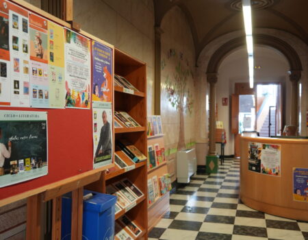Julián Barnes, autor del mes de septiembre en la biblioteca Felipe Trigo