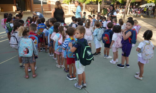 Comienza el curso escolar con más de 3.700 alumnos en los siete colegios y tres institutos de la ciudad