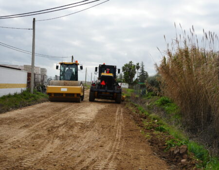 Adjudicadas las obras para mejorar varios caminos de titularidad municipal